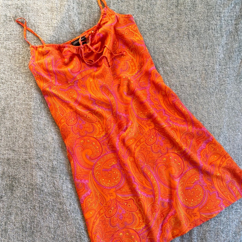 EUC Vibrant Paisley Dress